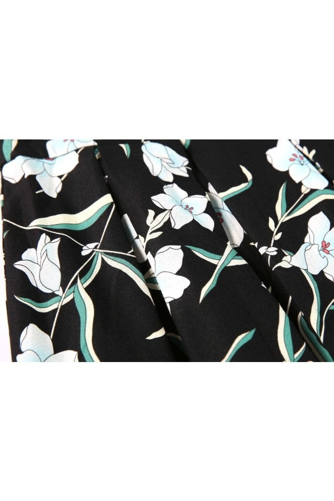 Black with Beautiful White and Blue Lily Box Pleated Skirt with Pockets